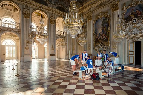 ADAC Magazin München - ESV Seniorenfussballmannschaft im Nymphenburger Schloss